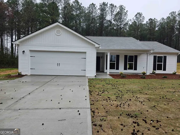 694 Walnut Dr #1, Hartwell, GA 30643