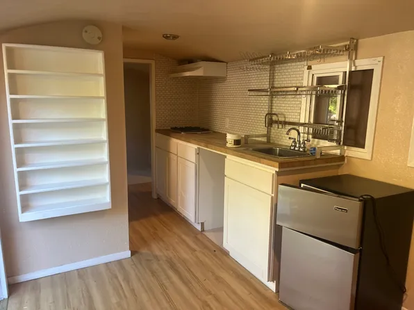 9605 Old River Rd #2, Forestville, CA 95436