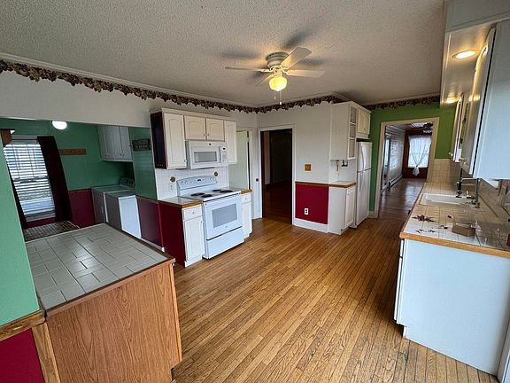 4th image of 326 South Avenue