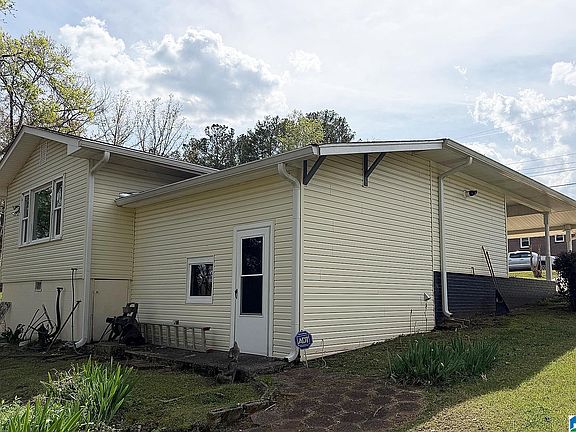 3rd image of 5501 Dawson Ave