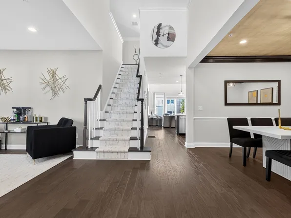 13 Hattie Ln #13, Millis, MA 02054