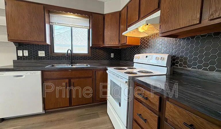 1541 S 21st St #5 — Photo 11