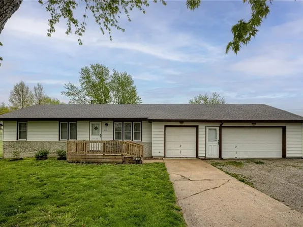 1012 N Pennsylvania Ave, Lawson, MO 64062