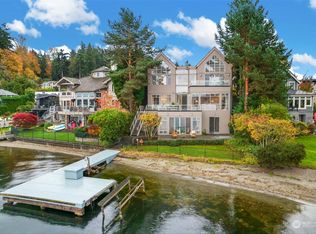 5810 NE Arrowhead Dr, Kenmore, WA
