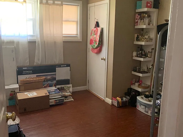729 Stayman St — Photo 11