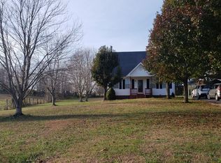 932 Muddy Creek Rd S, Berea, KY 40403