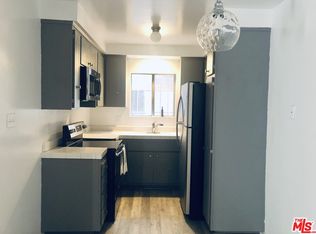 540 W Queen St APT 2, Inglewood, CA 90301