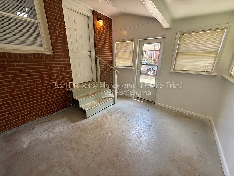 2700 Brightwood Ct — Photo 7