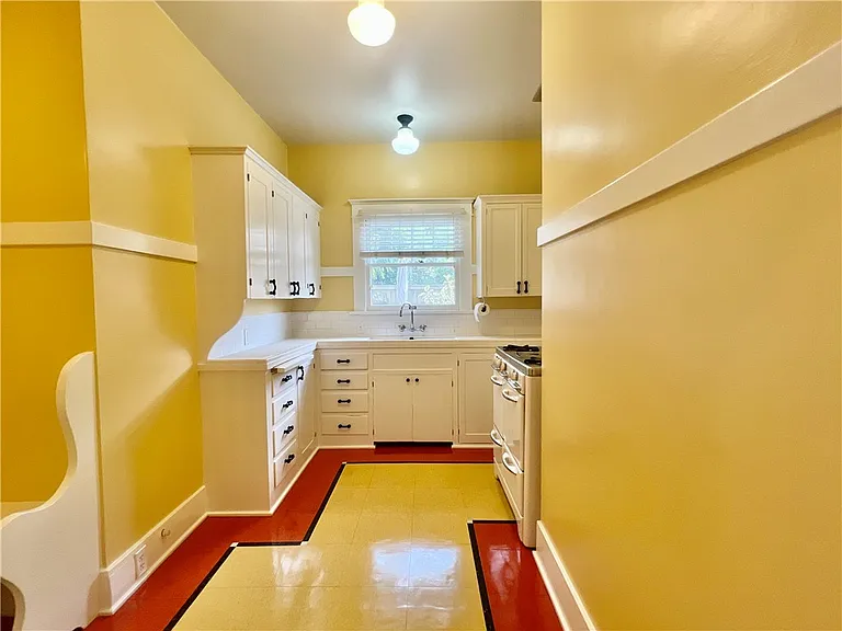 115 W Stueckle Ave #3 — Photo 7
