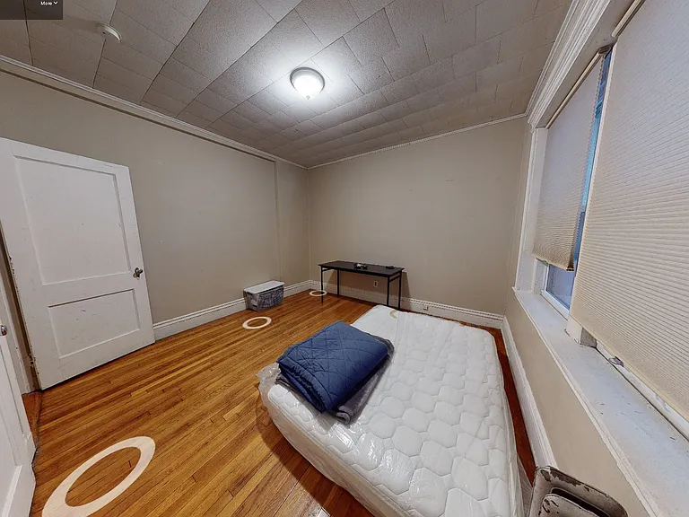 52 Charlesgate E — Photo 6
