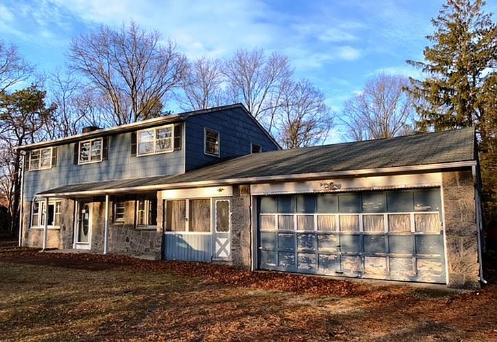 1st image of 78 Warren Ave