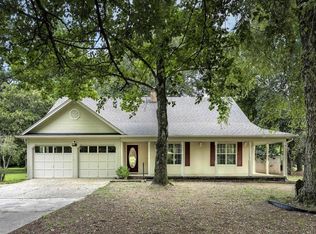 18720 Johns Ln, Roland, AR 72135