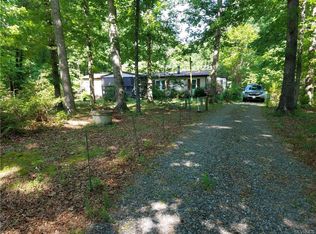 4372 Halls Rd, Mineral, VA 23117