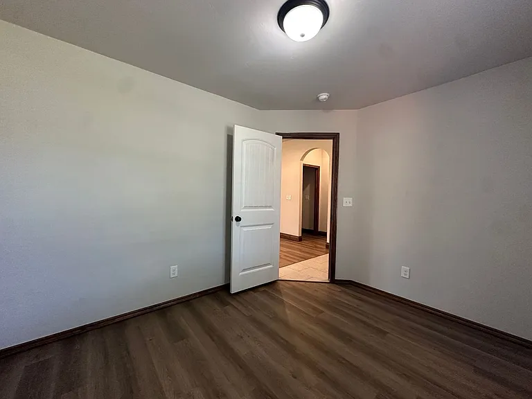 11008 SW 36th St — Photo 38