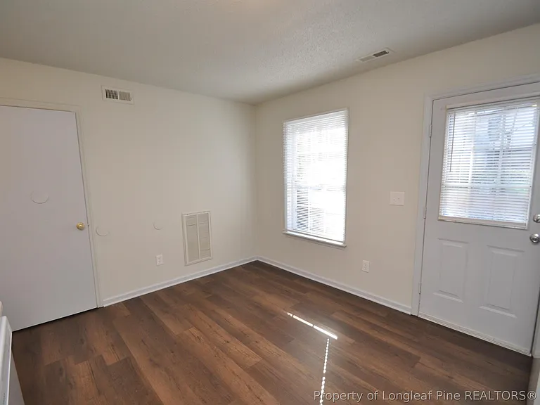 5432 Talserwood Dr — Photo 11