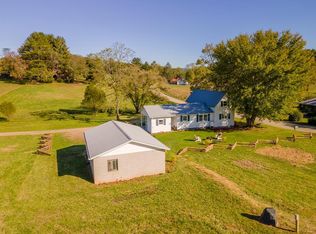 10 Five Oaks Dr, FRANKLIN, NC 28734