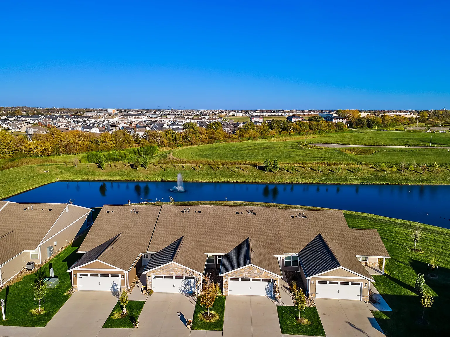 Redwood Waukee Hickman Road — Photo 3