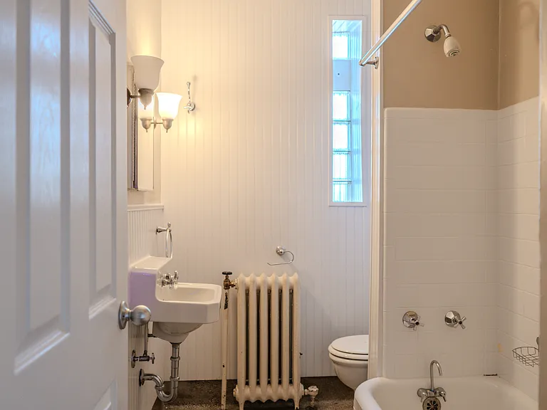 Madison Apartment Homes — Photo 27