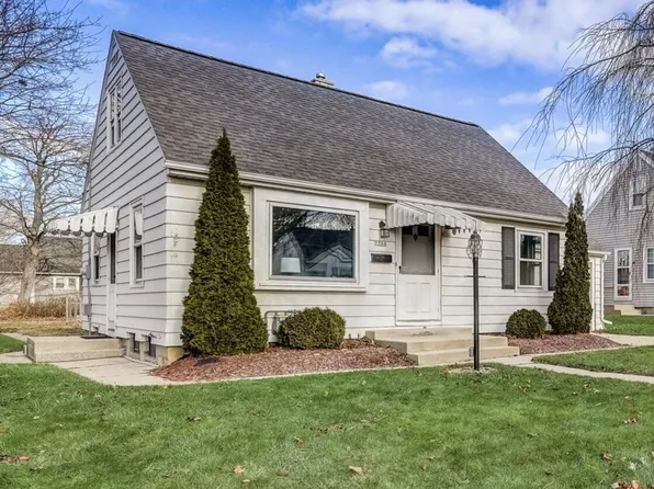 1504 East Van Beck AVENUE, Milwaukee, WI 53207