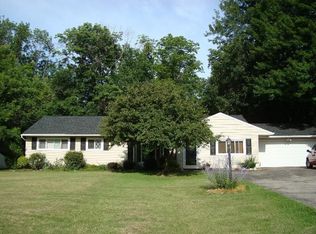 8210 Joyce Rd, Broadview Heights, OH 44147