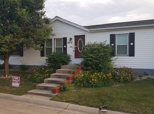 3012 Iris Way, Bloomington, IL 61705