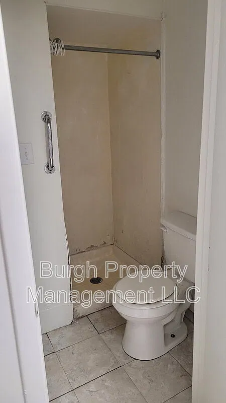 1 bed, 1.0 bath, $675 — Photo 4