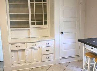 1317 Edwards Rd, Cincinnati, OH 45208