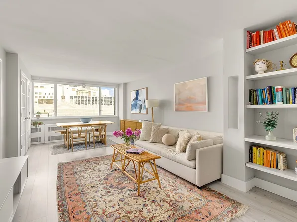 333 E 14th St APT 11A, New York, NY 10003
