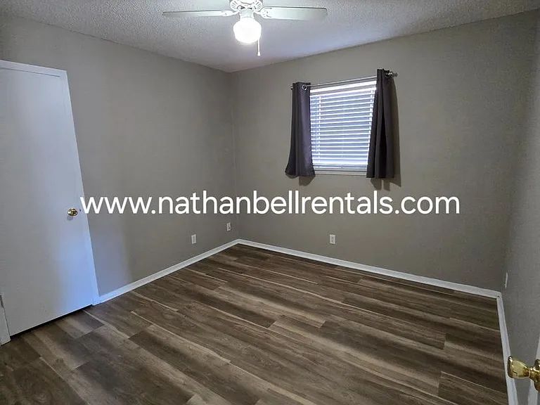 2140 40th St SE — Photo 5