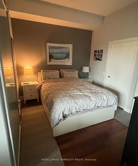 116 George St #405 — Photo 10