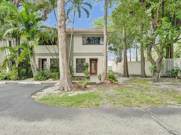 3080 S Oakland Forest Drive #101, Oakland Park, FL 33309
