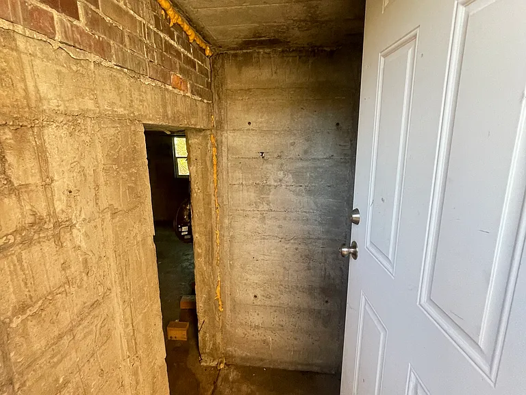 2915 Madison Ave #2 — Photo 18