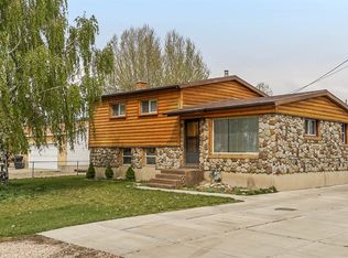 1148 N 3000 W, Clinton, UT 84015