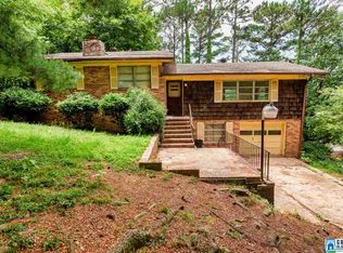 8956 Glenridge Dr, Birmingham, AL 35206