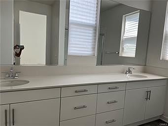 1st image of 761 S Grable Cir