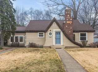 519 Franklin Ave, Spring Lake, MI 49456