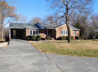 5719 Gumtree Rd, Winston Salem, NC 27107