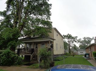 539 E 151st St, Phoenix, IL 60426