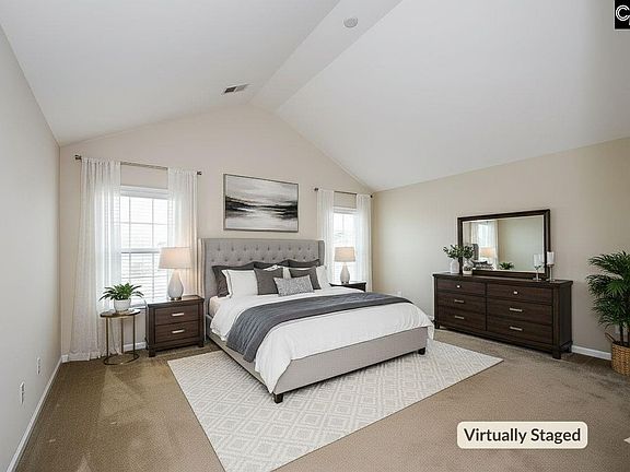 3rd image of 140 Whitton Ct