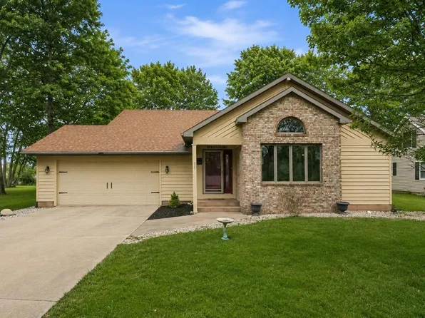 327 N Columbia Pkwy, Columbia City, IN 46725
