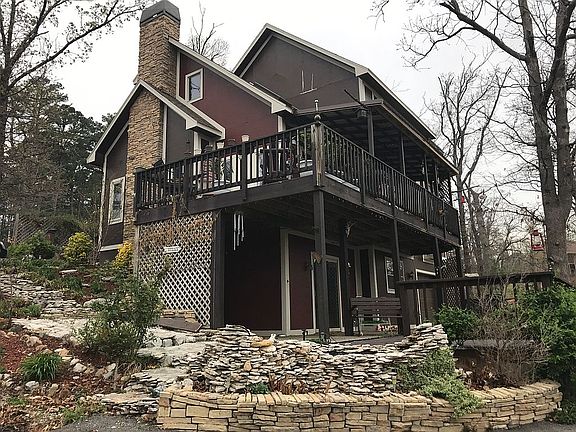 main and lower decks. 