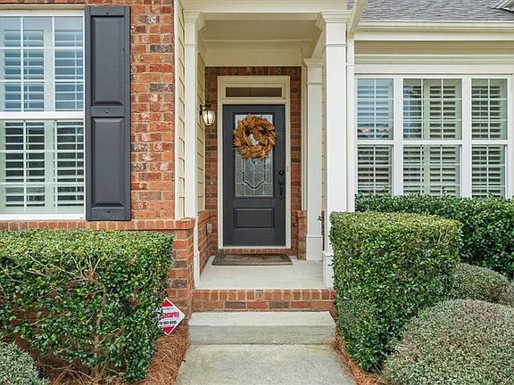 3rd image of 3357 Locust Cove Rd SW