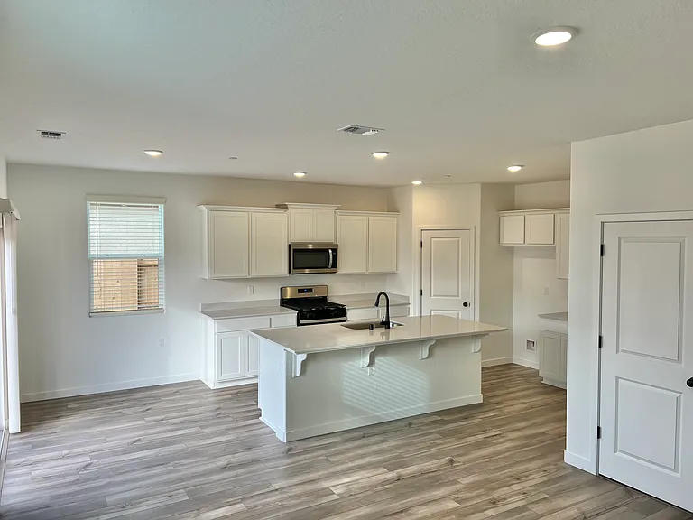 1857 E August Ave — Photo 54