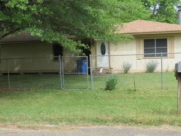 380 Keeland Dr, New Waverly, TX 77358