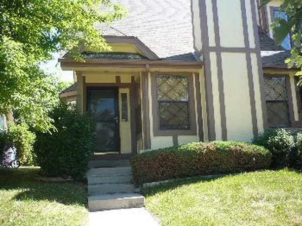 18538 E Whitaker Cir Unit E, Aurora, CO 80015