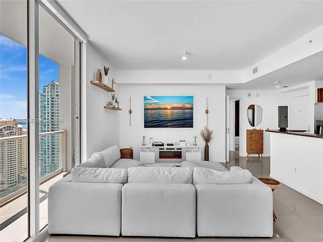 300 S Biscayne Blvd #2916 — Photo 20