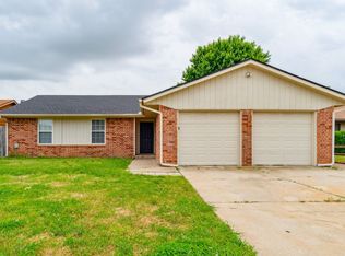 10212 Birkenhead Rd, Yukon, OK 73099