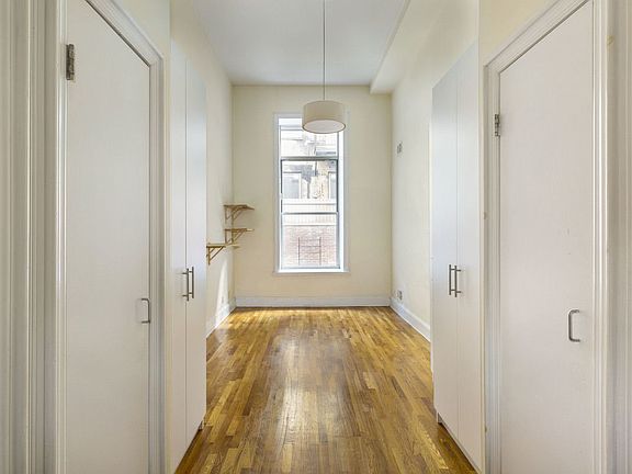 3rd image of 80 Leonard St APT 2G