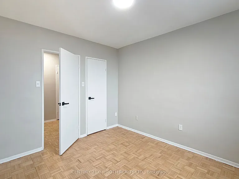 98 Holgate St #407 — Photo 9
