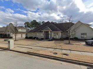 1488 Old Farm Rd, Tyler, TX 75703